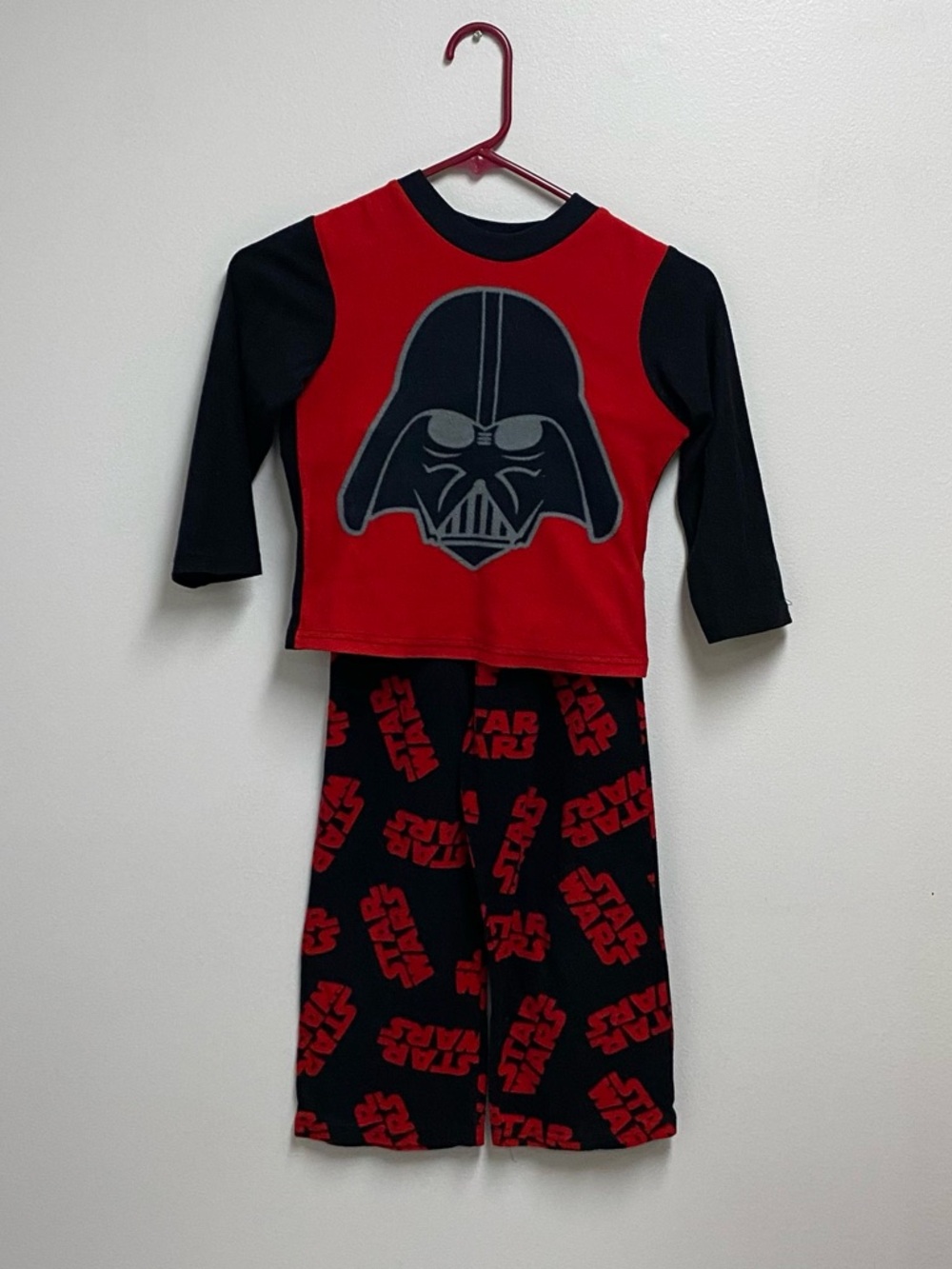 Star Wars Kids Red and Black Darth Vader Pajama Set size 6